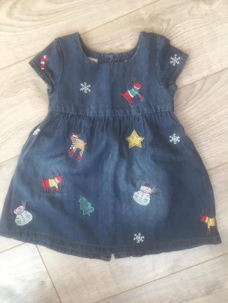 Vianočné šaty, 74