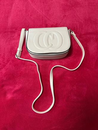 Biela crossbody, 