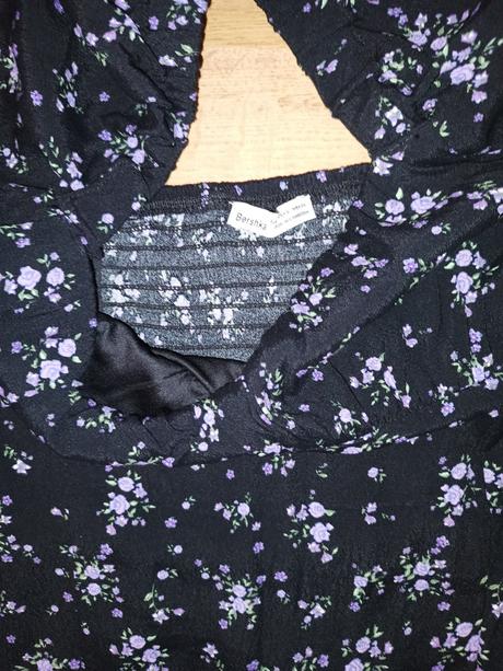 Minimálne nosené šaty, bershka,s