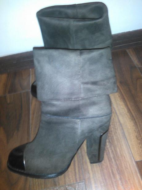 Šedé kotníkové čižmy kovová špička, 38