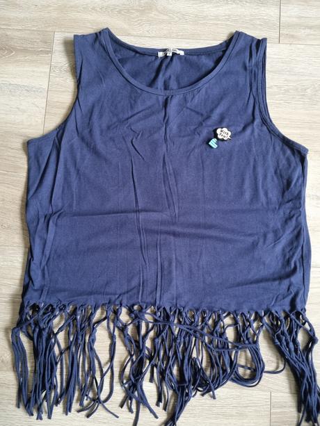 Nový tmavomodrý crop-top so strapcami, l