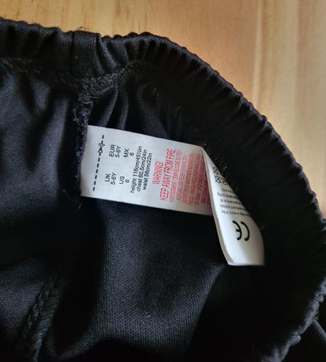 Karnevalové nohavice na 5-6 rokov, 