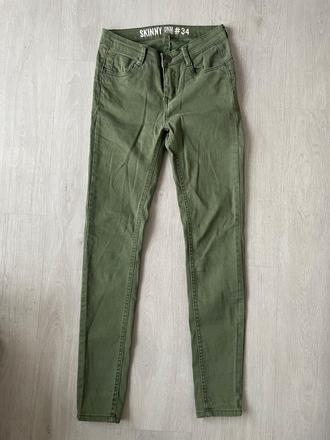 Zelené riflové nohavice - top stav, xs