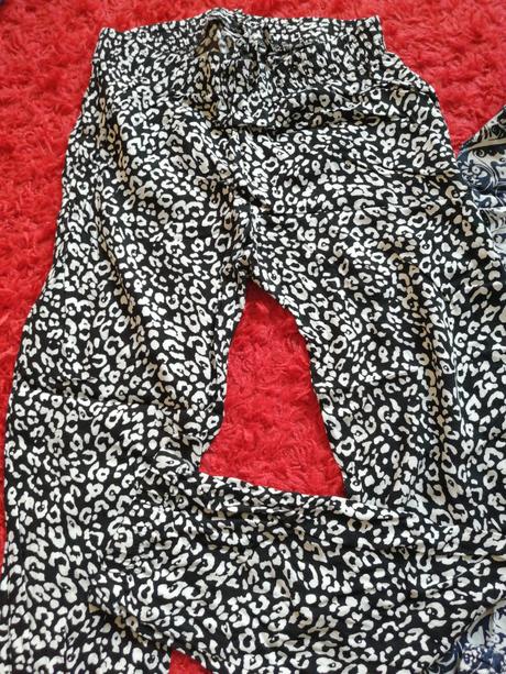 Letné nohavice, 134