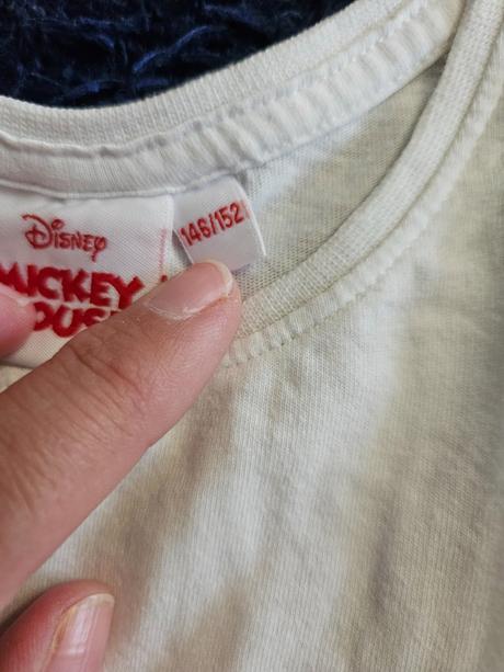 7ks tričiek 146-152, 146