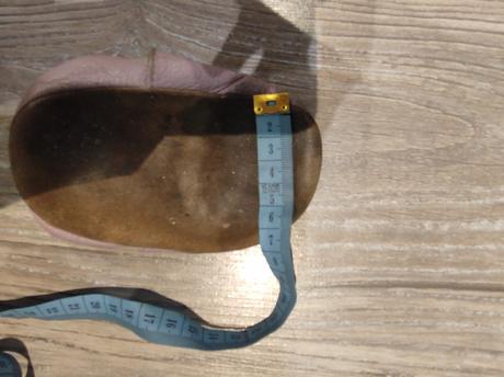 Kožené capacky babice, 20