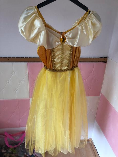 Šaty na detský karneval, 