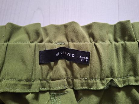 Elegantné šortky, reserved,36