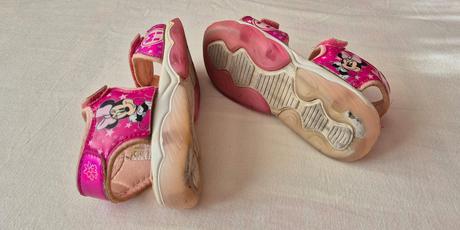 Dievčenské svietiace sandále minnie 27, 27