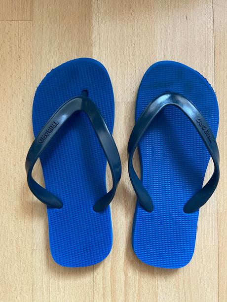 Flip-flops malo nosene velkost 31/32, tribord,31