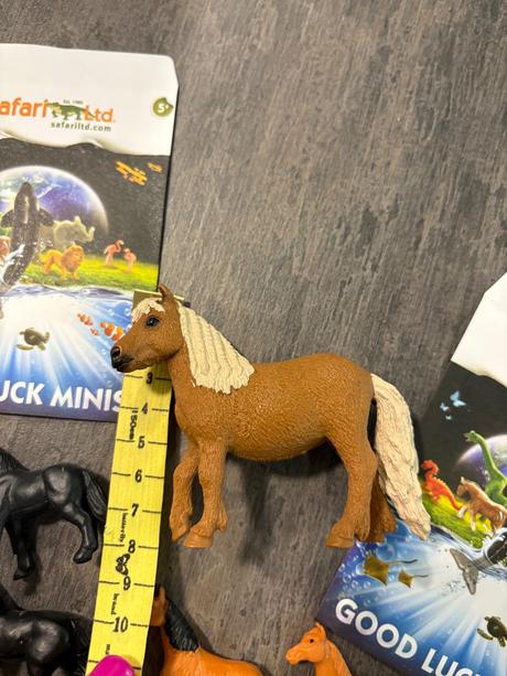 Safari ltd - postavicky koniky,