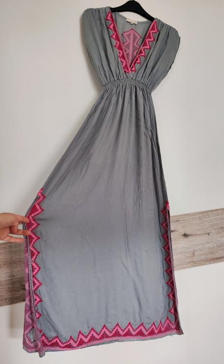 Ľahučké dlhé šaty, s