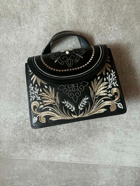 Kabelka dajana rodriguez, dajana rodriguez