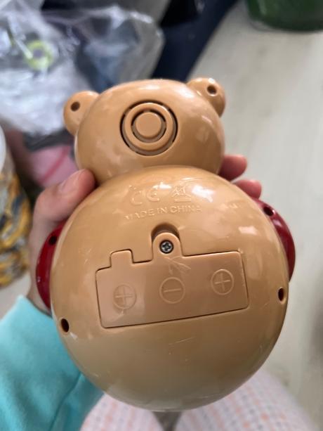 Spievajúca kotulajuca hračka medvedík, 