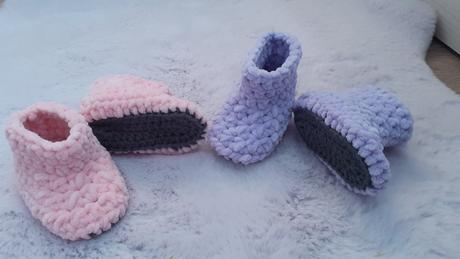 Háčkovaná čiapka s uškami, 48 - 92