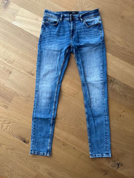 Chlapčenské rifle, new yorker,s