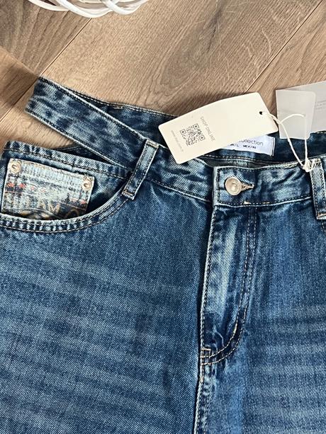 Mai collection diznsy, l