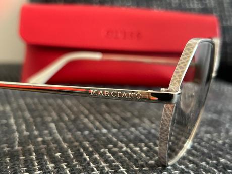 Slnečné okuliare guess, guess