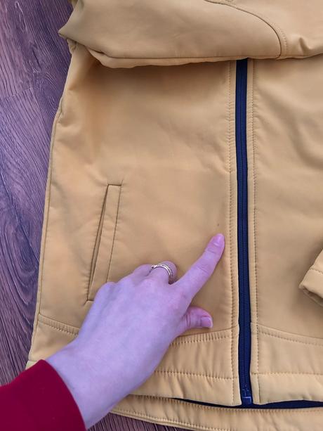 Softshellova bunda, mountain warehouse,140