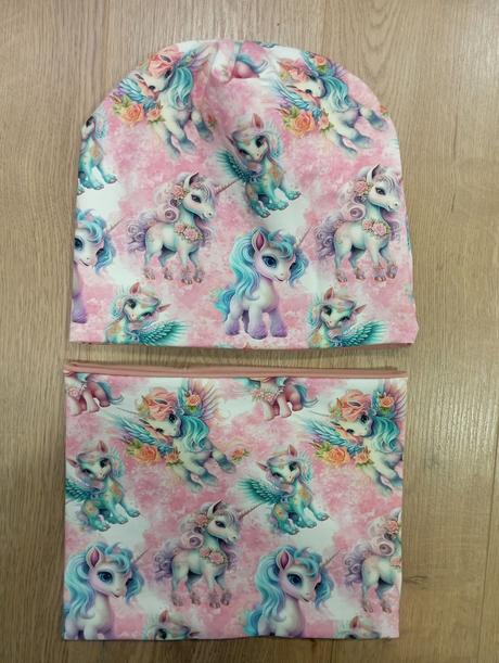 Handmade set , čiapka ,nakrcnik, <50