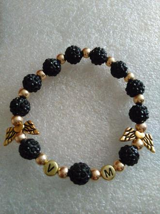 Náramok shamballa s iniciálmi,