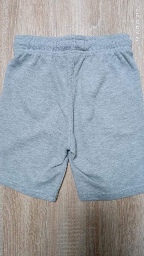 Krátke nohavice, 122