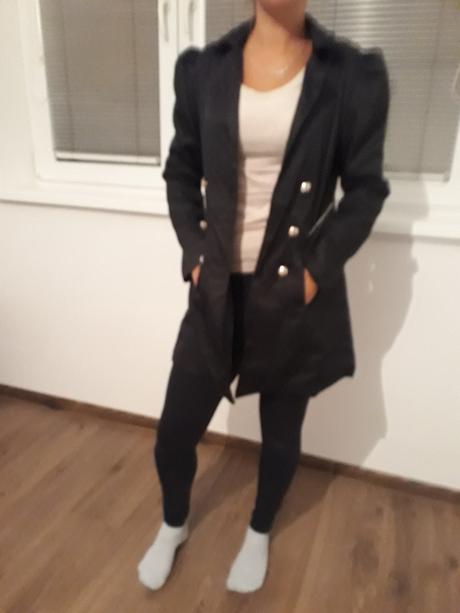 Dámsky čierny kabát, m