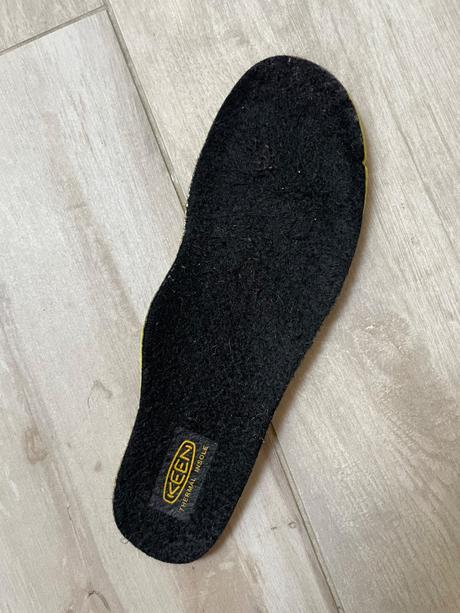 Keen snehule, keen,37