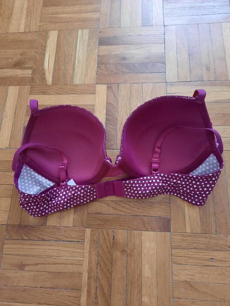 Dámska podprsenka, f&f,70a