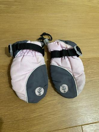 Dievčenské rukavice, 92