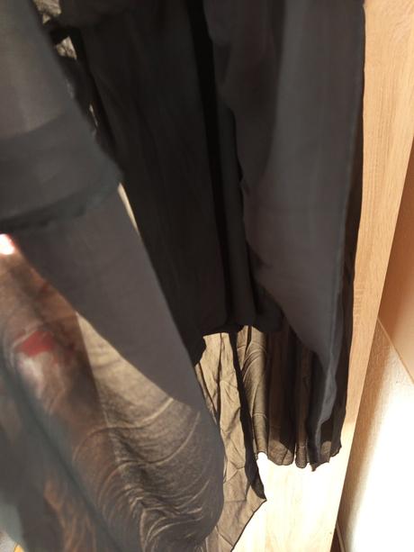 Lahke saty vel xl cena 7e, xl