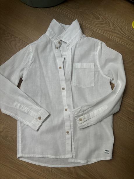 Košeľa a vestička, 128