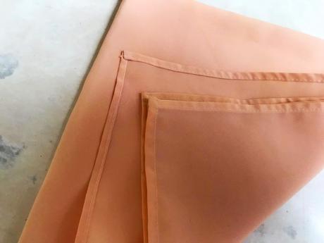 Marhuľová šatka na krk, l