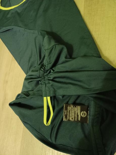 Športový predĺžený top, tcm,xs