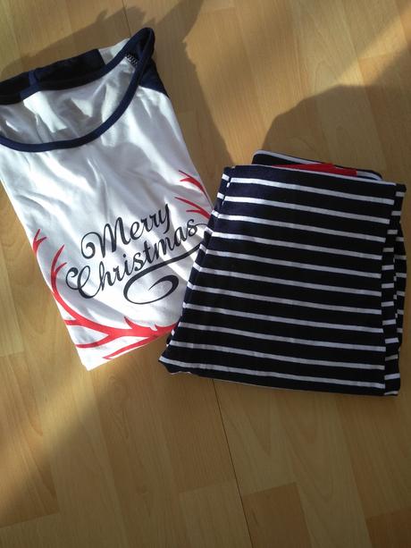 Balík oblečenia s, s