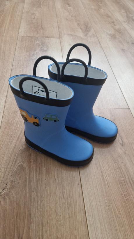 Gumáky veľ. 25, lupilu,25