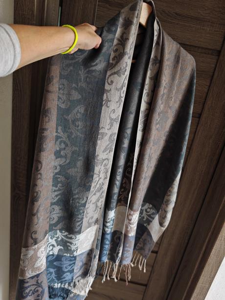 Dámsky šál, šatka, 