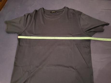 Tricko reserved vel. m, reserved,m