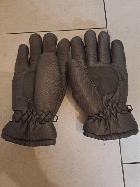 Lyžiarske rukavice, 134