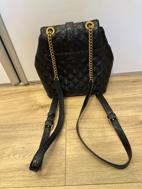 Ruksak, guess