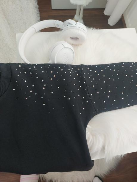 Dievčenská mikina, krátka, zateplená s kamienkami, 134