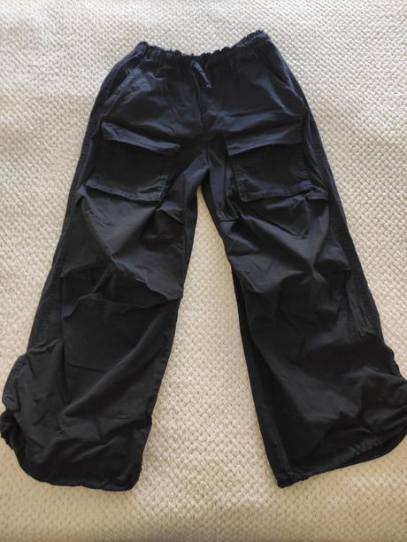 Siroke nohavice, h&m,146