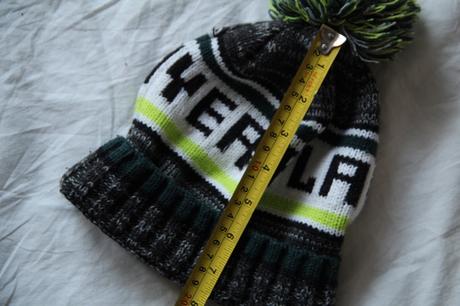 Darujem čiapočku, reserved,92