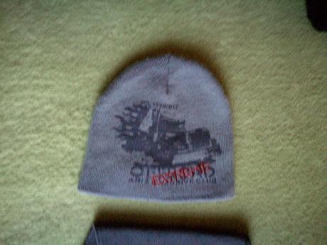 Chlapčenská čiapka a šál,