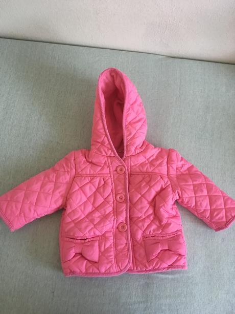 Ruzova prechodna bunda, 74