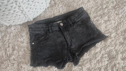 Šortky, zara,140