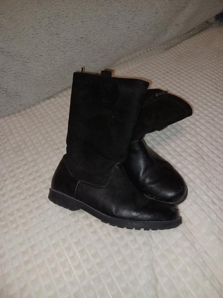 Prechodné čižmičky, 33