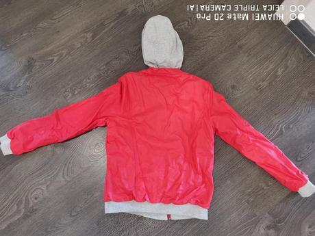 Nenosená bundička guess č.152, guess,152