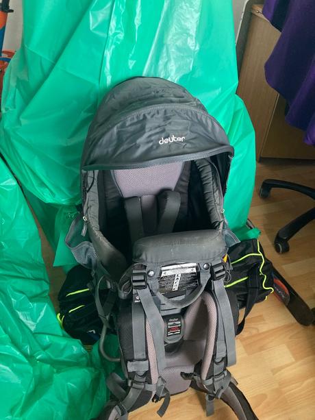 Turisticky nosič deuter, deuter