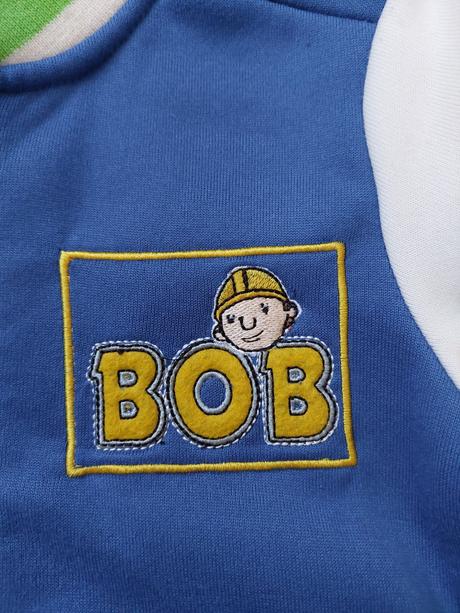 Mikina bob staviteľ, 104